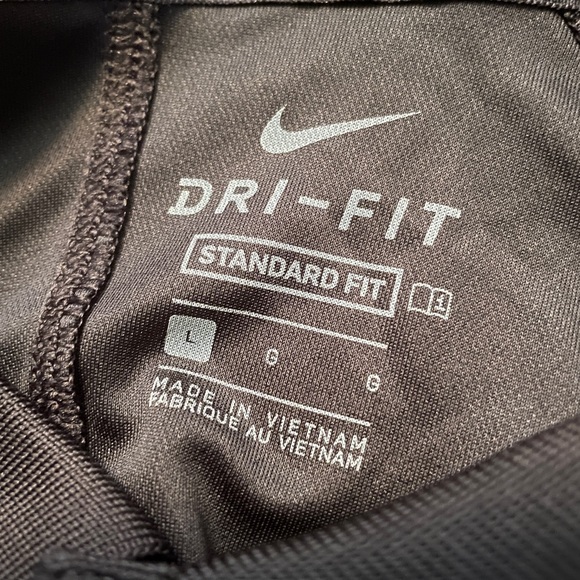 Nike Dri-Fit Disney Parks Excl. Black Golf Polo - Picture 7 of 9